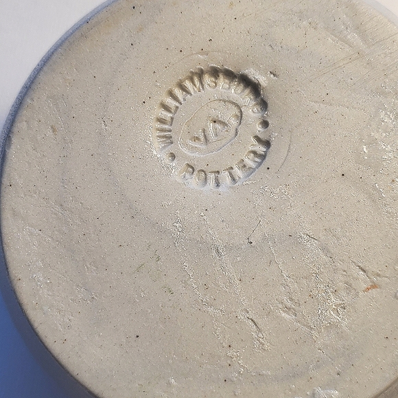 Williamsburg Salt Glaze Pottery Set of Candleholder and Small Pot - Picture 12 of 15